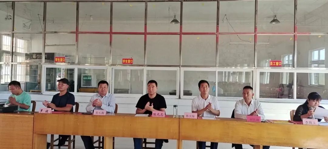 喜迎二十大，奮力再出發(fā)——雞公山少林武術(shù)學(xué)校2022年秋季表彰大會